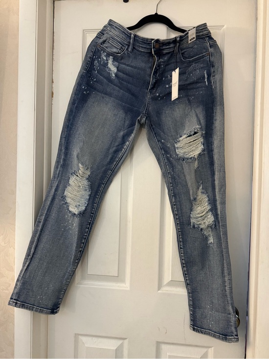 Judy Blue Denim - NWT Judy Blue Mid Rise Distressed Bleach Splatter Boyfriend Jeans 13/31